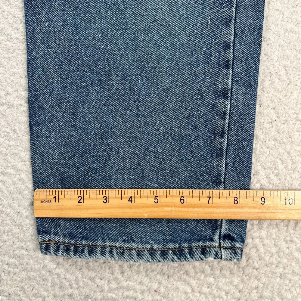 Levi's 550 Jeans Fits 34x30‎ Relaxed Fit Straight Leg Faded Blue Denim VTG 90s